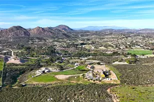 38101 Via Lobato, Temecula, CA 92592 - Photo 19