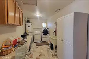 8756 Oakwood Ave, Hesperia, CA 92345 - Photo 13