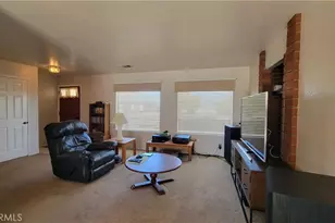 8756 Oakwood Ave, Hesperia, CA 92345 - Photo 37