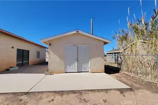 8756 Oakwood Ave, Hesperia, CA 92345 - Photo 35