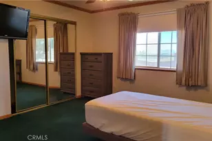 8756 Oakwood Ave, Hesperia, CA 92345 - Photo 17