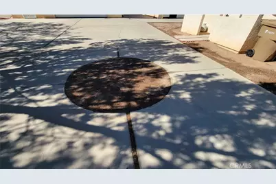 8756 Oakwood Avenue, Hesperia, CA 92345 - Photo 27