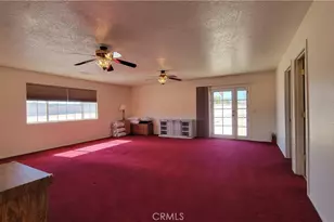 8756 Oakwood Ave, Hesperia, CA 92345 - Photo 21