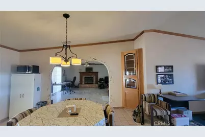 8756 Oakwood Avenue, Hesperia, CA 92345 - Photo 9