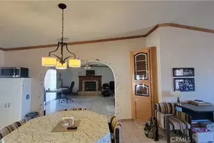 8756 Oakwood Ave, Hesperia, CA 92345 - Photo 9