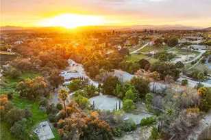 38595 Via Del Oso, Temecula, CA 92592 - Photo 3