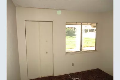 560 W 10th Street, Perris, CA 92570 - Photo 13