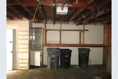 560 W 10th Street, Perris, CA 92570 - Photo 23