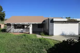 560 W 10th St, Perris, CA 92570 - Photo 1