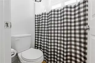 23634 Saratoga Springs, Murrieta, CA 92562 - Photo 19