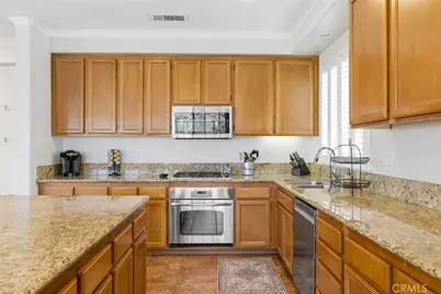 23634 Saratoga Springs, Murrieta, CA 92562 - Photo 13