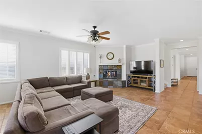 23634 Saratoga Springs, Murrieta, CA 92562 - Photo 11