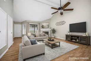 980 Lupine Hills Dr, Vista, CA 92081 - Photo 3