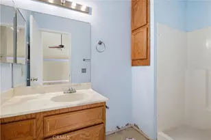 980 Lupine Hills Dr, Vista, CA 92081 - Photo 15