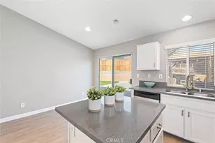 36798 Blanc Ct, Winchester, CA 92596 - Photo 9