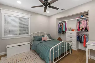 31429 Amsterdam, Winchester, CA 92596 - Photo 23