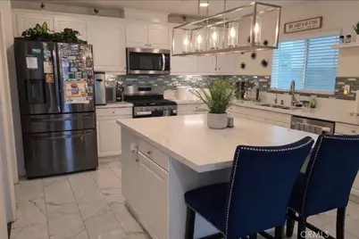 27932 Via Cholula, Menifee, CA 92585 - Photo 7