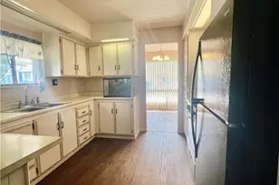 42751 E Florida Ave, Hemet, CA 92544 - Photo 17