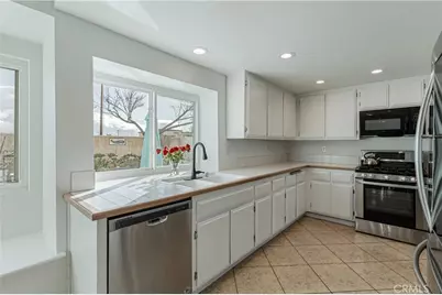 28955 Via Marsala, Menifee, CA 92584 - Photo 9