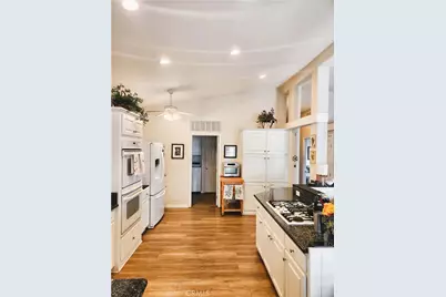 37967 Via La Colina, Murrieta, CA 92563 - Photo 7