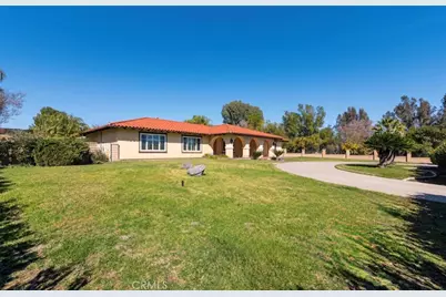 15020 Larson, Lake Elsinore, CA 92530 - Photo 7