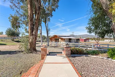 31675 Contour, Nuevo, CA 92567 - Photo 45