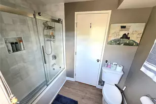 22081 Windtree, Wildomar, CA 92595 - Photo 9