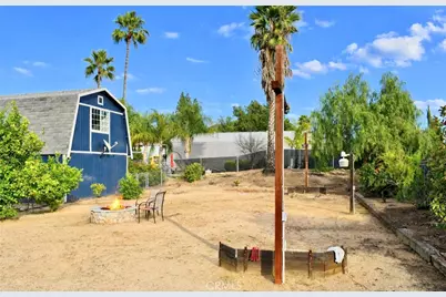 22081 Windtree, Wildomar, CA 92595 - Photo 15