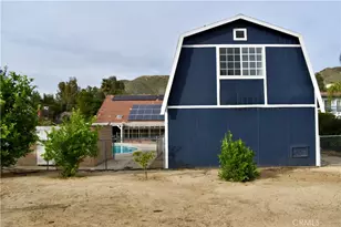 22081 Windtree, Wildomar, CA 92595 - Photo 17