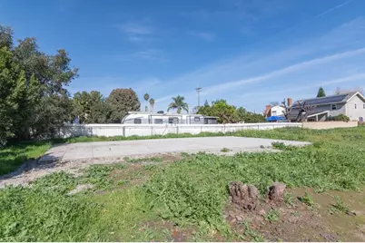 21 Crestview Drive, Lake Elsinore, CA 92530 - Photo 7