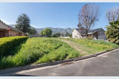 21 Crestview Drive, Lake Elsinore, CA 92530 - Photo 9