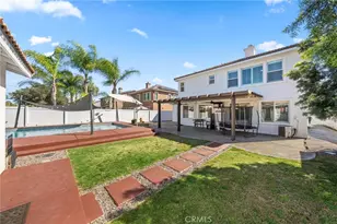 27497 Yellowwood Way, Murrieta, CA 92562 - Photo 47