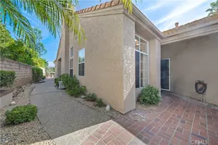 40466 Via Estrada, Murrieta, CA 92562 - Photo 7