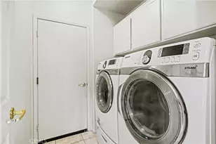 40466 Via Estrada, Murrieta, CA 92562 - Photo 35