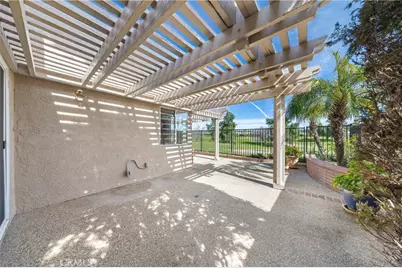 40466 Via Estrada, Murrieta, CA 92562 - Photo 11