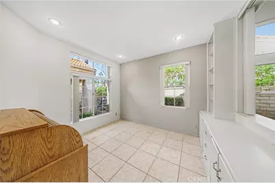 40466 Via Estrada, Murrieta, CA 92562 - Photo 21