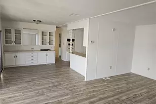 260 N Lyon Ave, Hemet, CA 92543 - Photo 1