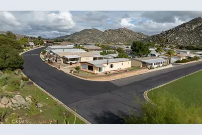 24515 California Avenue, Hemet, CA 92545 - Photo 11