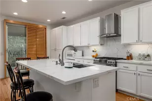 29427 Bentcreek Ct, Menifee, CA 92584 - Photo 9