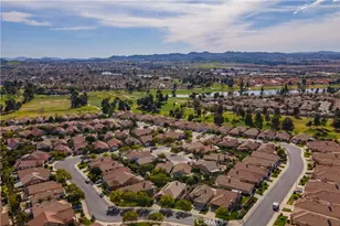 29427 Bentcreek Ct, Menifee, CA 92584 - Photo 41