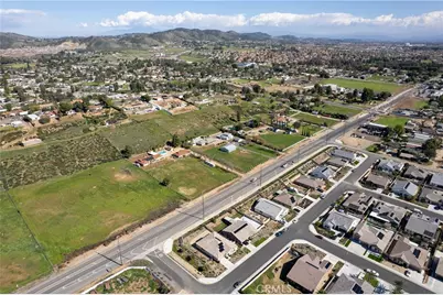 21122 Saratoga, Wildomar, CA 92595 - Photo 45