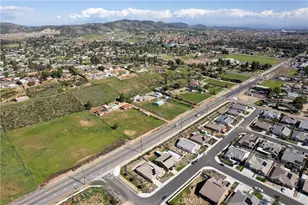 21122 Saratoga, Wildomar, CA 92595 - Photo 45