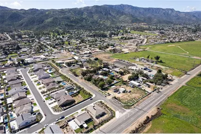 21122 Saratoga, Wildomar, CA 92595 - Photo 41