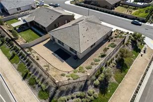 21122 Saratoga, Wildomar, CA 92595 - Photo 37