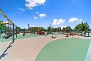 35831 Bobcat Way, Murrieta, CA 92563 - Photo 33