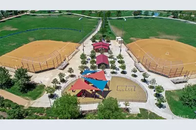 35831 Bobcat Way, Murrieta, CA 92563 - Photo 43