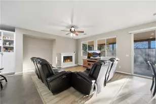 35831 Bobcat Way, Murrieta, CA 92563 - Photo 7