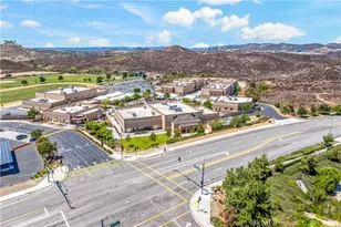 35831 Bobcat Way, Murrieta, CA 92563 - Photo 47