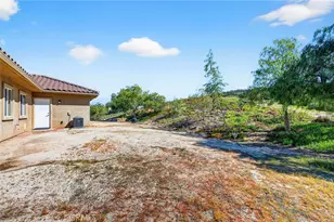 39475 Bruce Ln, Temecula, CA 92592 - Photo 57