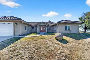 39475 Bruce Ln, Temecula, CA 92592 - Photo 9